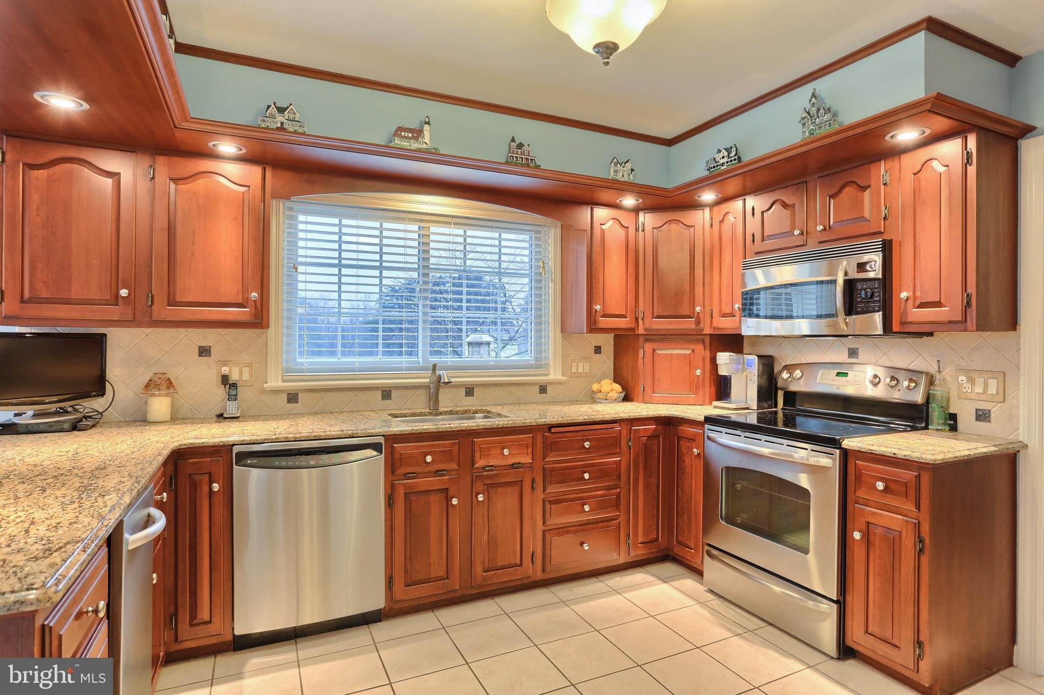 97 Stone Mill Road Hummelstown, PA 17036 - Photo 9 of 39 Gallery Image 9