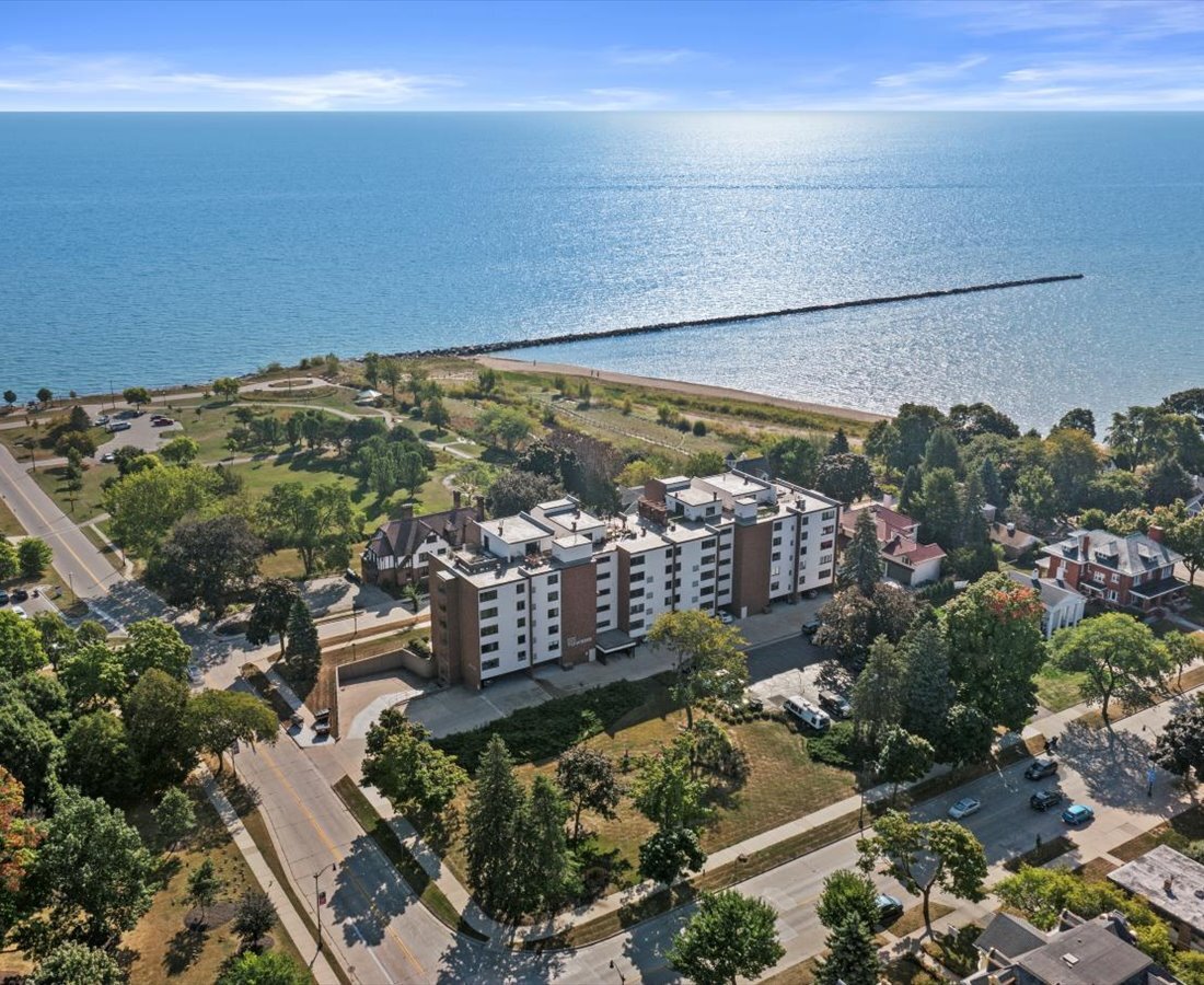 111 11th Street, Unit 6D1S Racine, WI 53403 - Photo 1 of 1 Penthouse on the Lake!