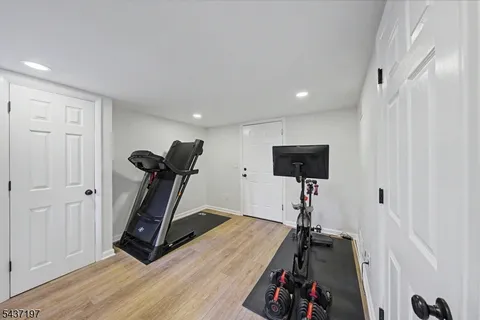 $675,000 | 8 Seneca Avenue, Rockaway, NJ 07866