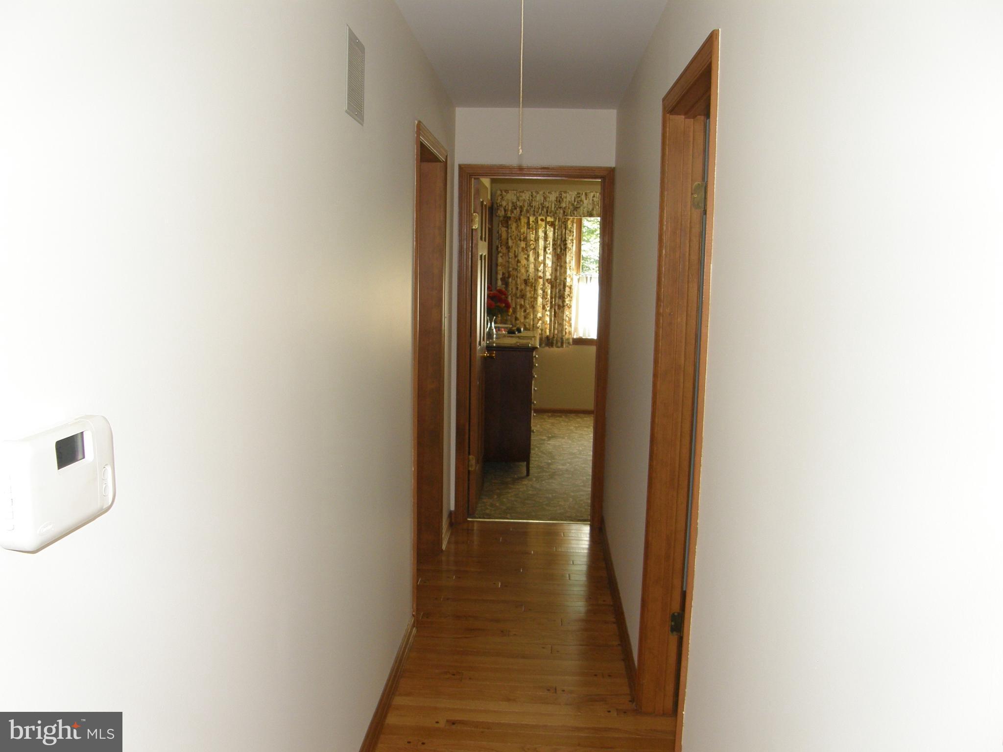 44890 Clarks Mill Road Hollywood, MD 20636 - Photo 13 of 36 Hallway