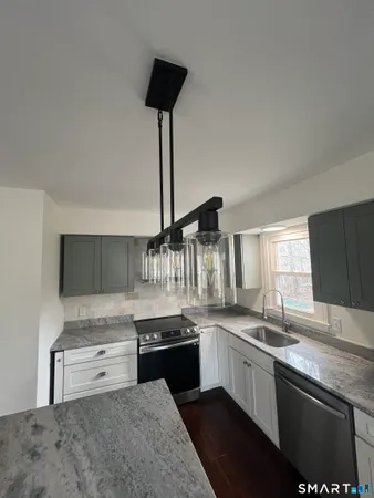 $584,990 | 38 Deer Ridge Road, Stonington, CT 06378