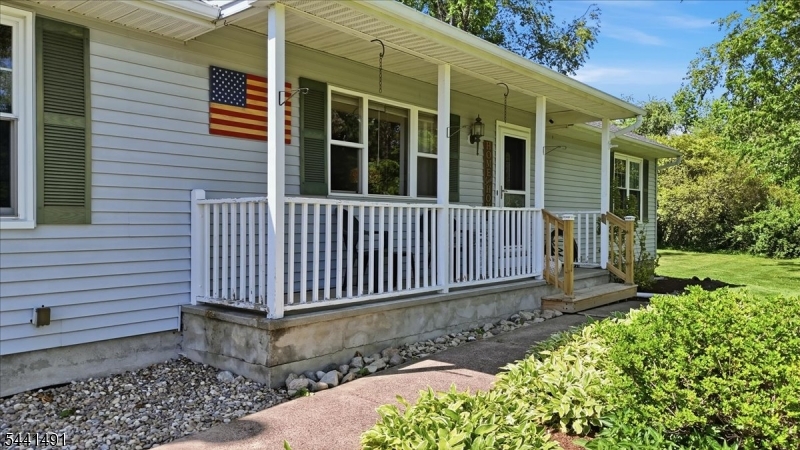 3 Countryside Road Columbia, NJ 07832 - Photo 3 of 42