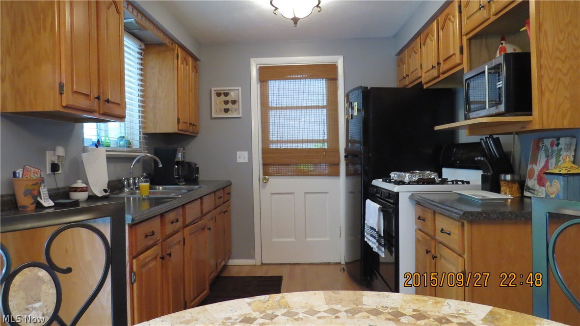 5247 Lear Nagle Road North Ridgeville, OH 44039 - Photo 6 of 25