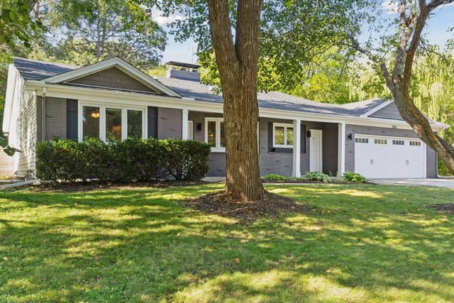 $549,900 | 2465 Brunswick Avenue North, Golden Valley, MN 55422