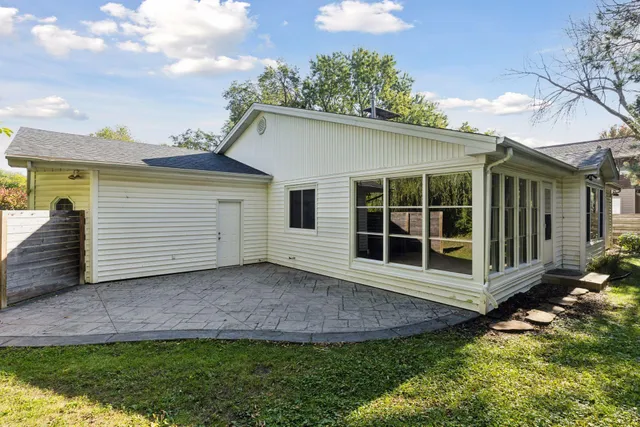 $549,900 | 2465 Brunswick Avenue North, Golden Valley, MN 55422