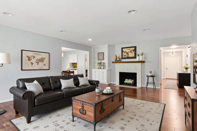 $549,900 | 2465 Brunswick Avenue North, Golden Valley, MN 55422