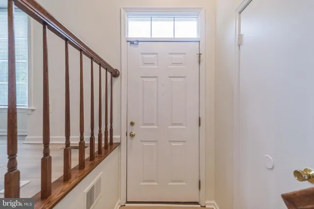 $3,400 | 3883 Zelkova Court, Fairfax, VA 22033