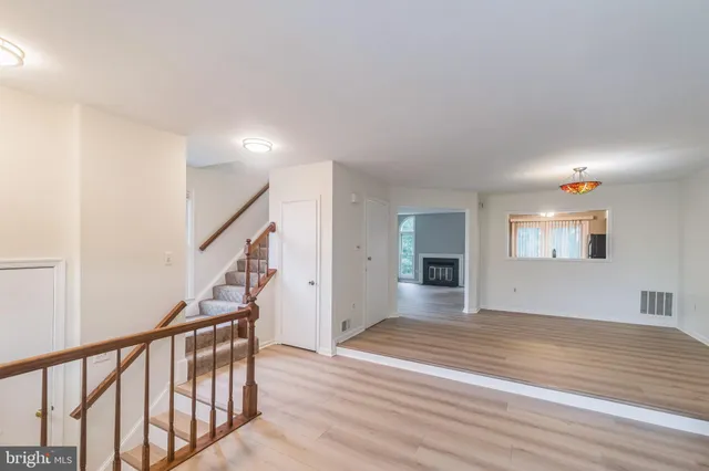 $3,400 | 3883 Zelkova Court, Fairfax, VA 22033