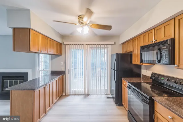 $3,400 | 3883 Zelkova Court, Fairfax, VA 22033