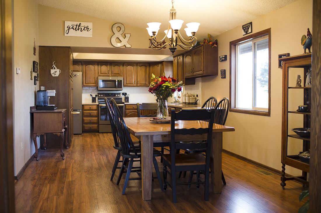 1727 North Old Trails Road Spokane, WA 99224 - Photo 4 of 20