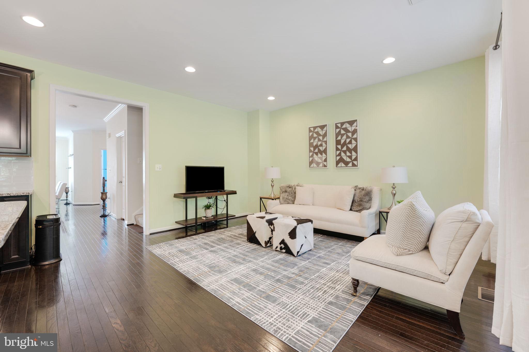 23339 Tradewind Drive Brambleton, VA 20148 - Photo 12 of 54 Room off kitchen