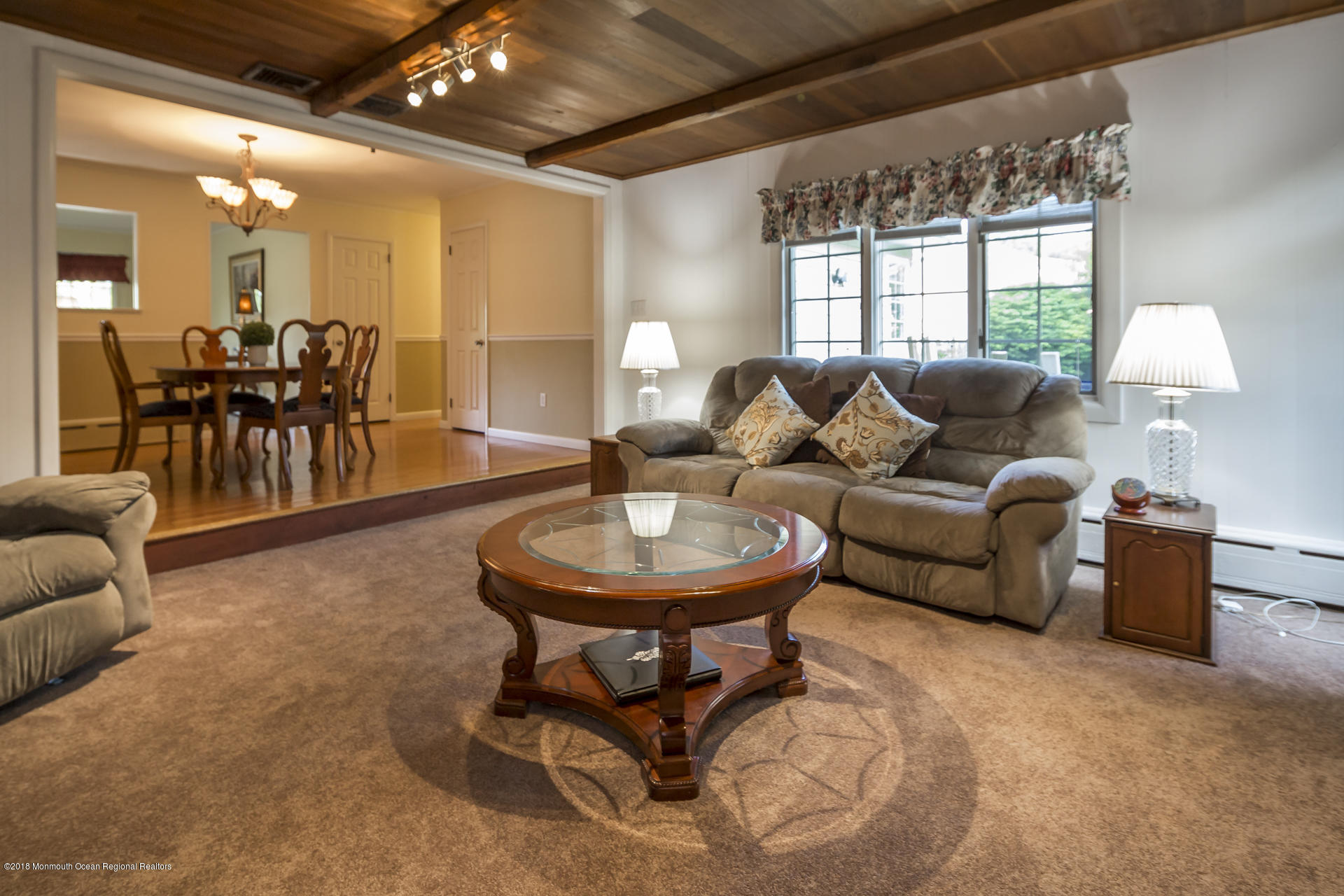 208 Rutledge Drive Middletown, NJ 07701 - Photo 14 of 51 13_Family Room-5