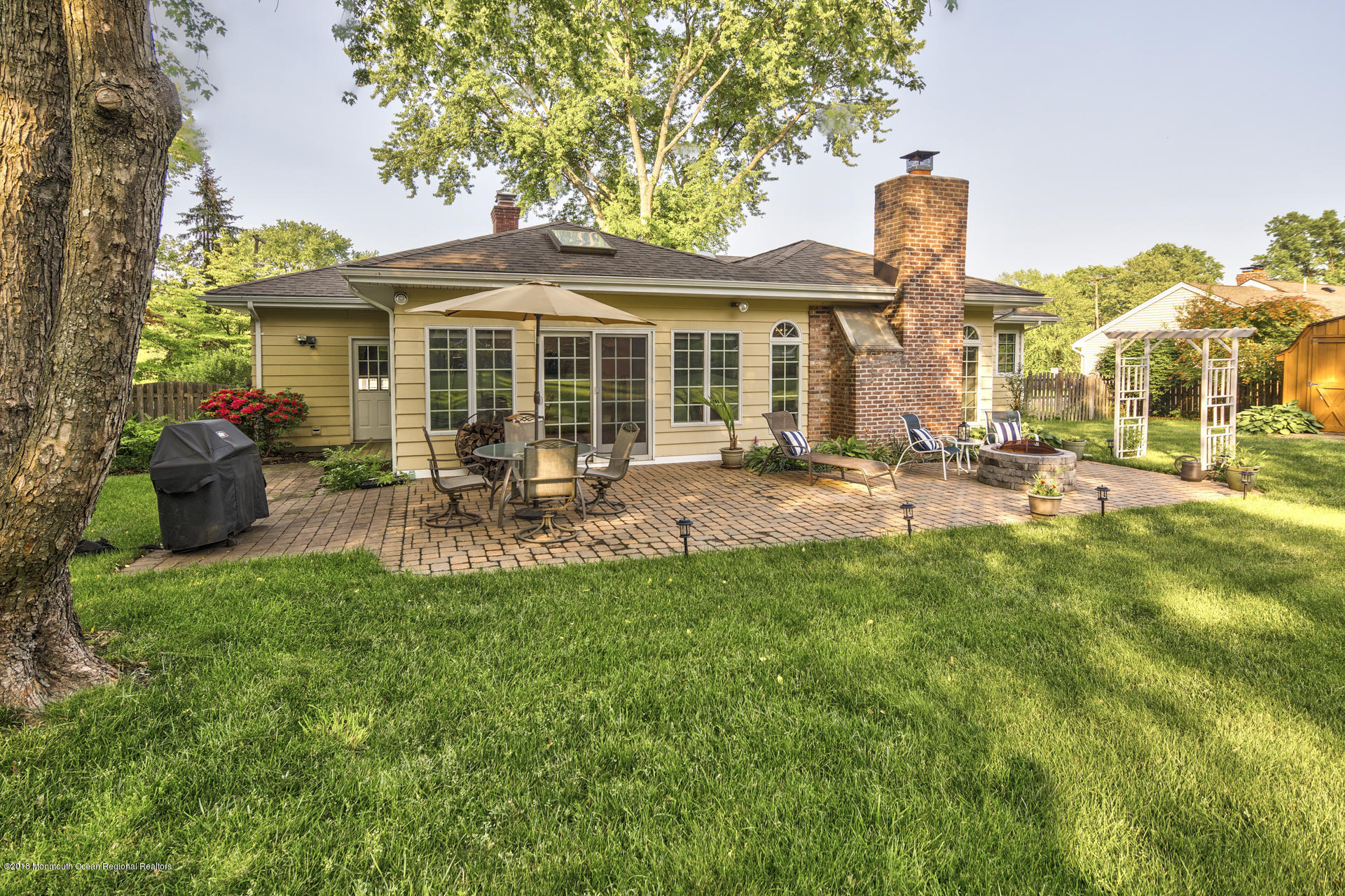 208 Rutledge Drive Middletown, NJ 07701 - Photo 36 of 51 36_House Back
