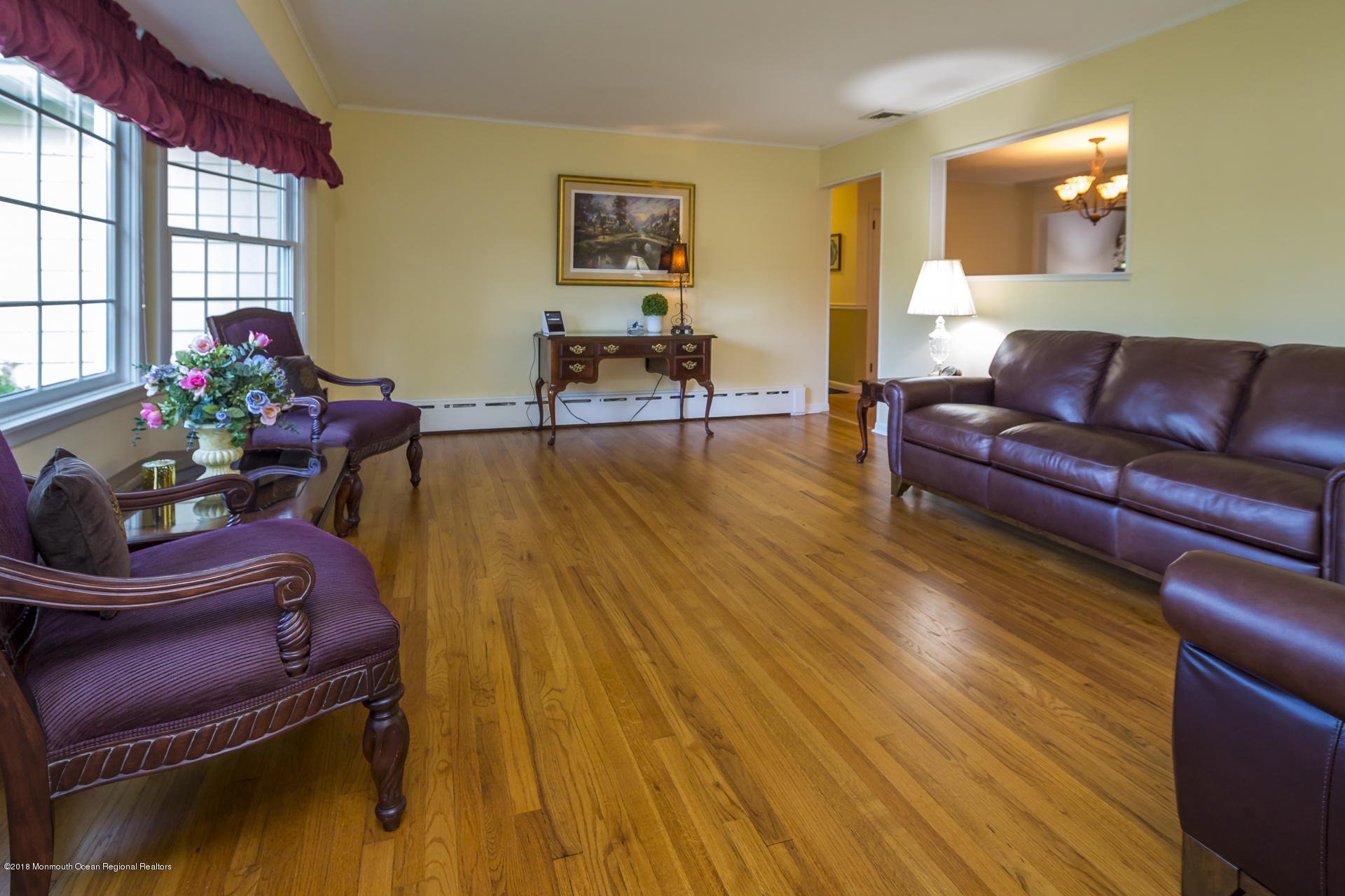 208 Rutledge Drive Middletown, NJ 07701 - Photo 6 of 51 05_Living Room