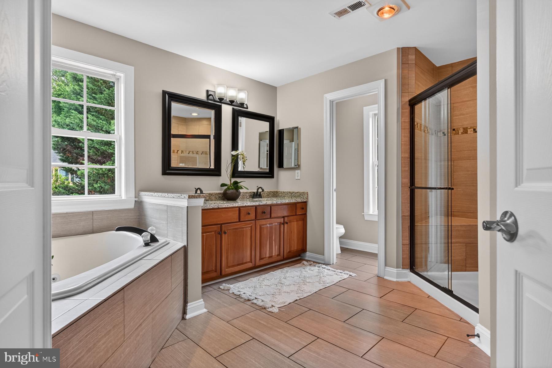 9 Sewall Court Edgewater, MD 21037 - Photo 54 of 126 Primary Bath!