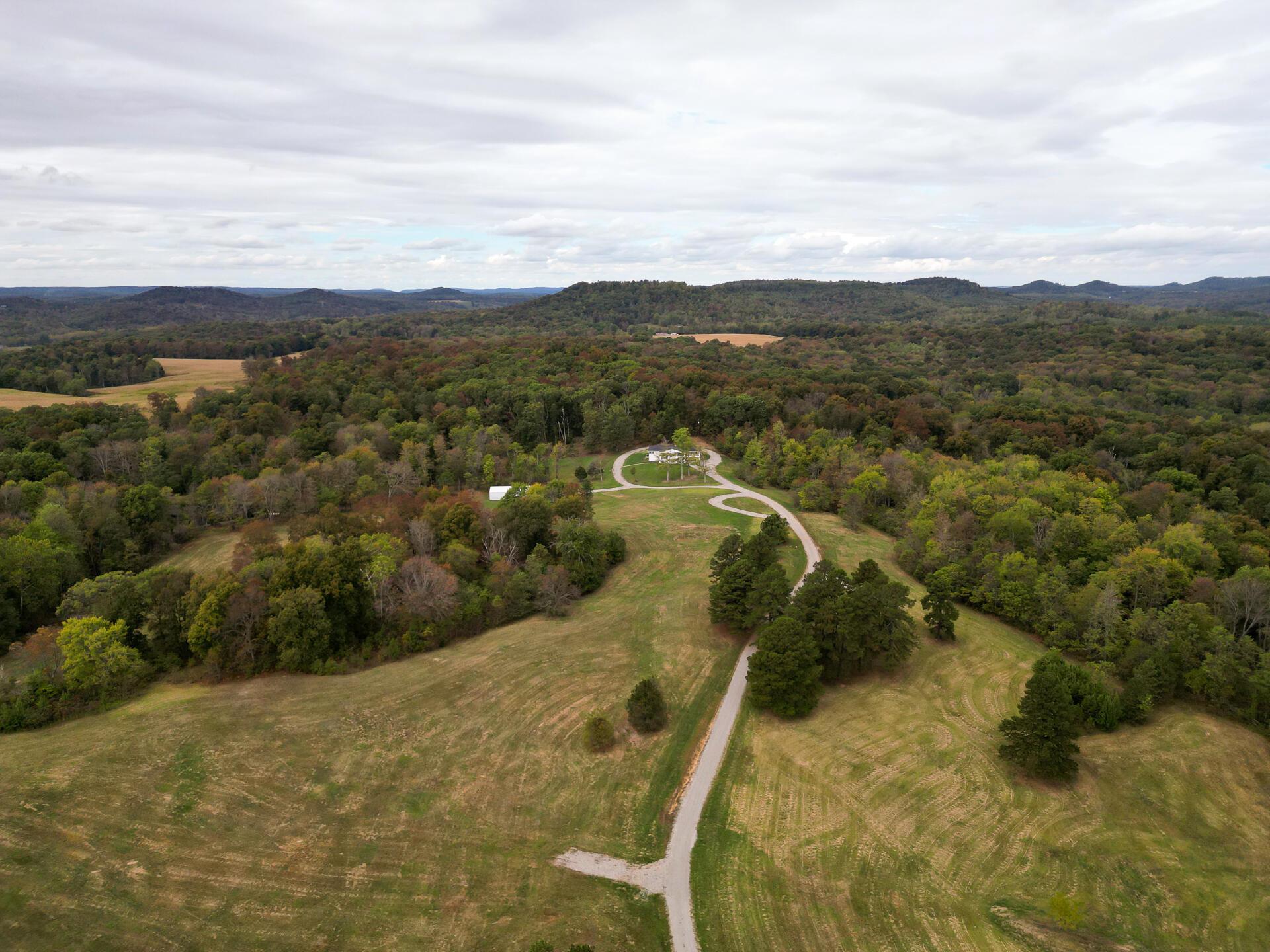 973 Golf Course Road Waverly, OH 45690 - Photo 3 of 67 CT-4