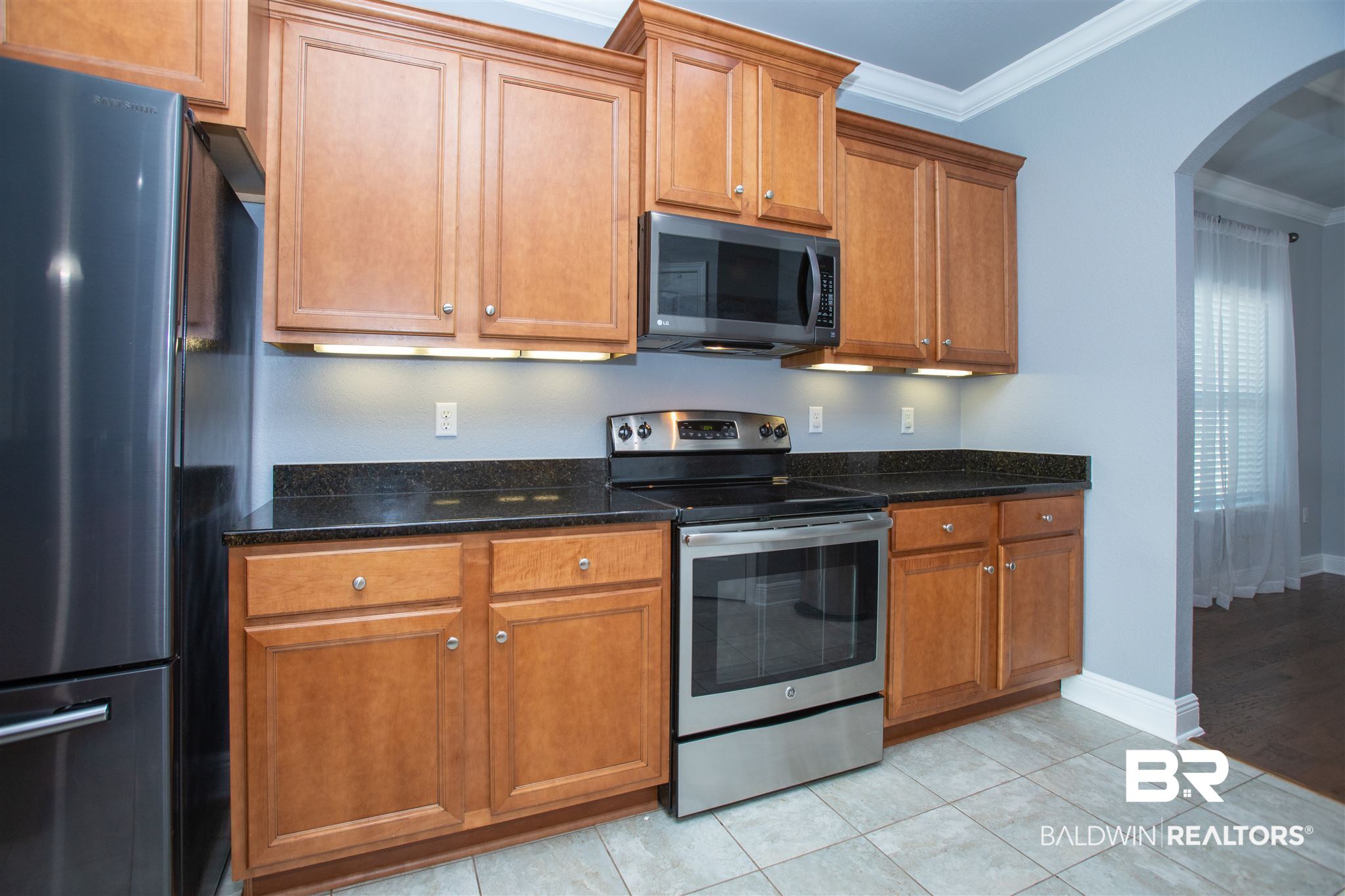 7029 Rocky Rd Loop Gulf Shores, AL 36542 - Photo 16 of 43 Kitchen