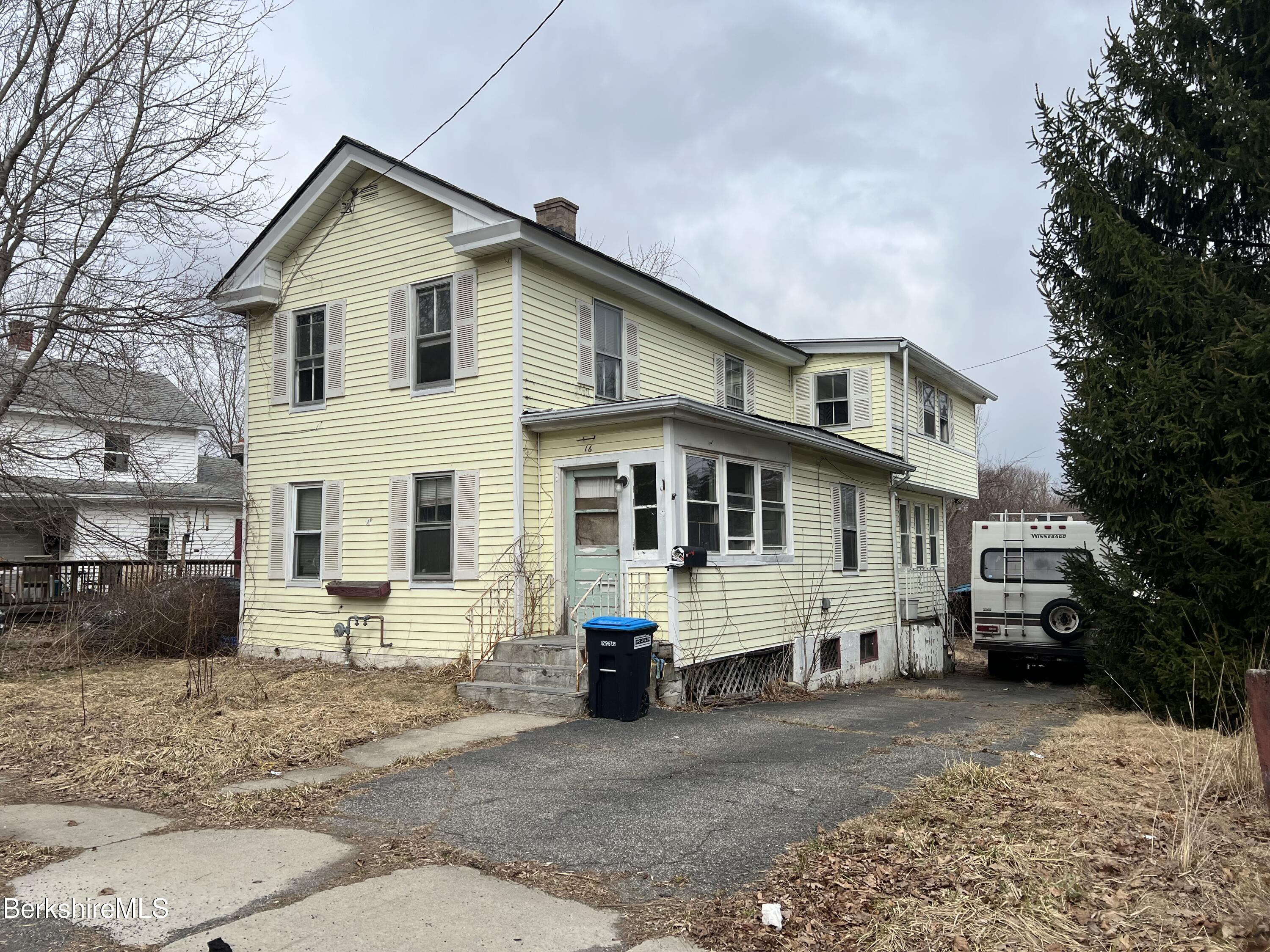 16 King Street Pittsfield, MA 01201 - Photo 1 of 19 IMG_0452