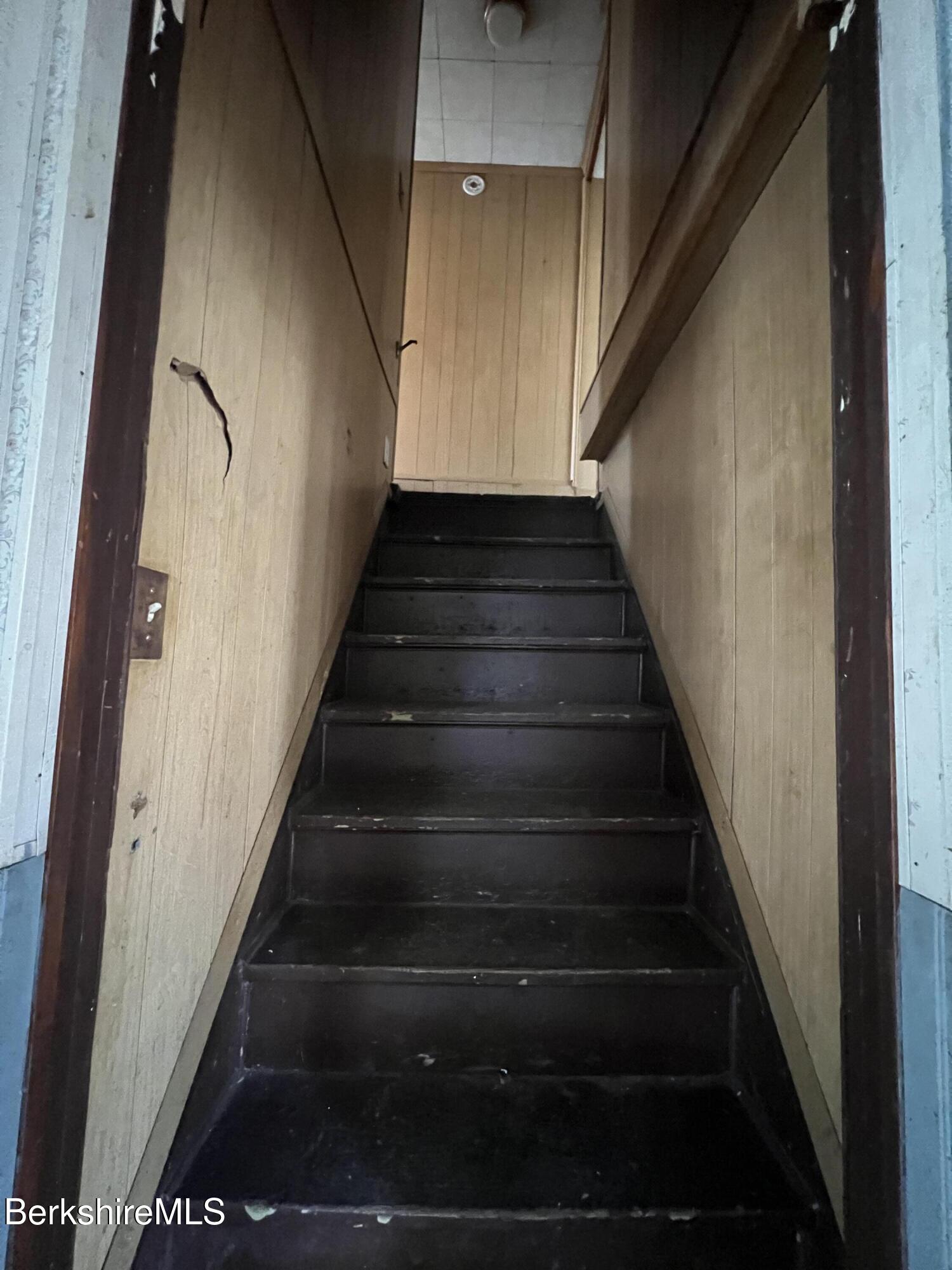 16 King Street Pittsfield, MA 01201 - Photo 12 of 19 IMG_0339