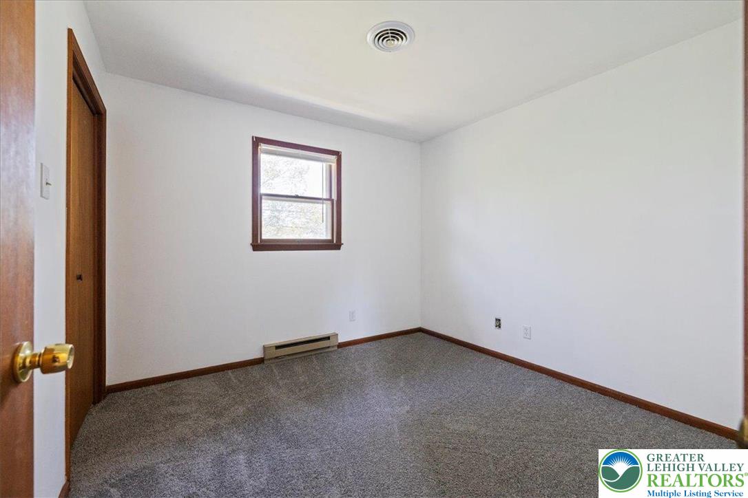 1250 Minesite Road Allentown, PA 18103 - Photo 19 of 39