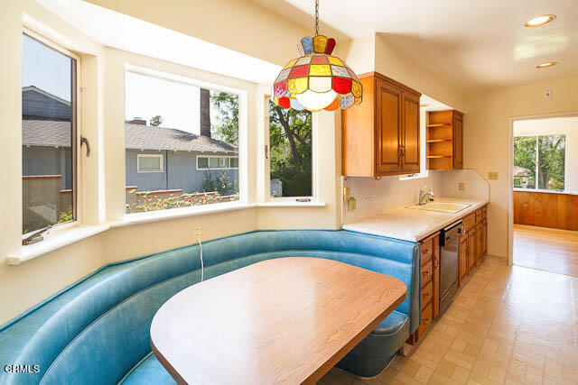 3665 Shadow Grove Road Pasadena, CA 91107 - Photo 12 of 27 a bathroom with a tub sink and mirror