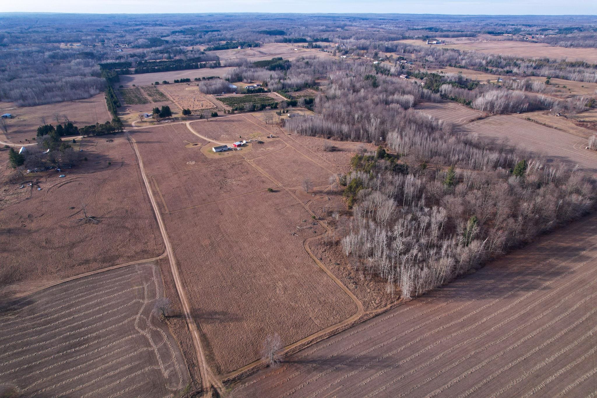2254 Clarwin Road Gladwin, MI 48624 - Photo 43 of 47