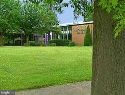 15 Edgeclift Road Towson, MD 21286 - Photo 24 of 26 Loch Raven Technical Academy