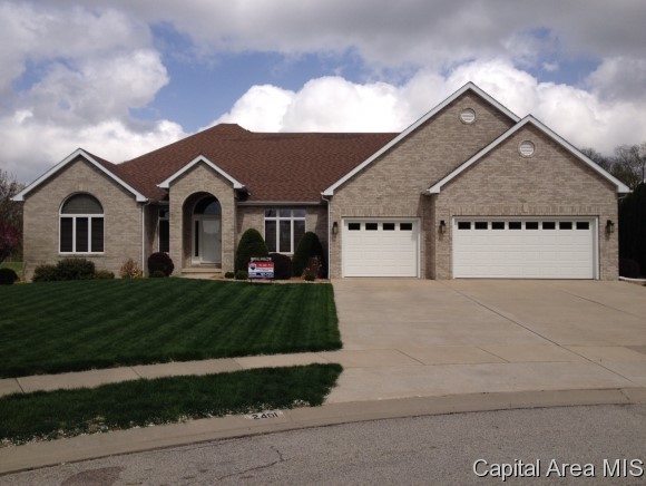 2401 Rosewell Point Springfield, IL 62711 - Photo 1 of 23