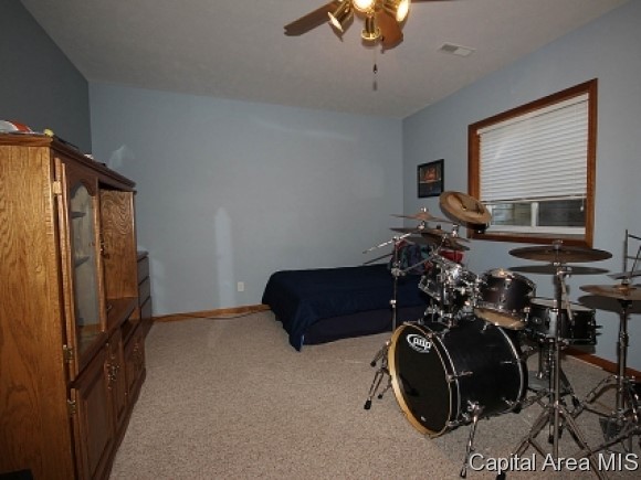 2401 Rosewell Point Springfield, IL 62711 - Photo 15 of 23