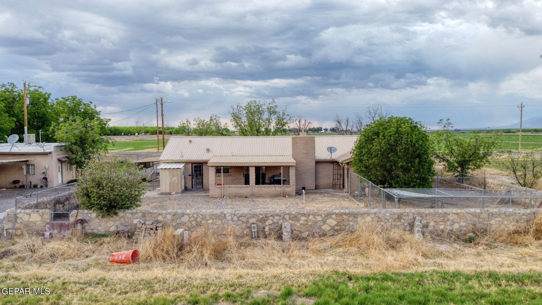 3025-3035 West O'Hara Road Anthony, NM 88021 - Photo 34 of 41 41-web-or-mls-DJI_0092