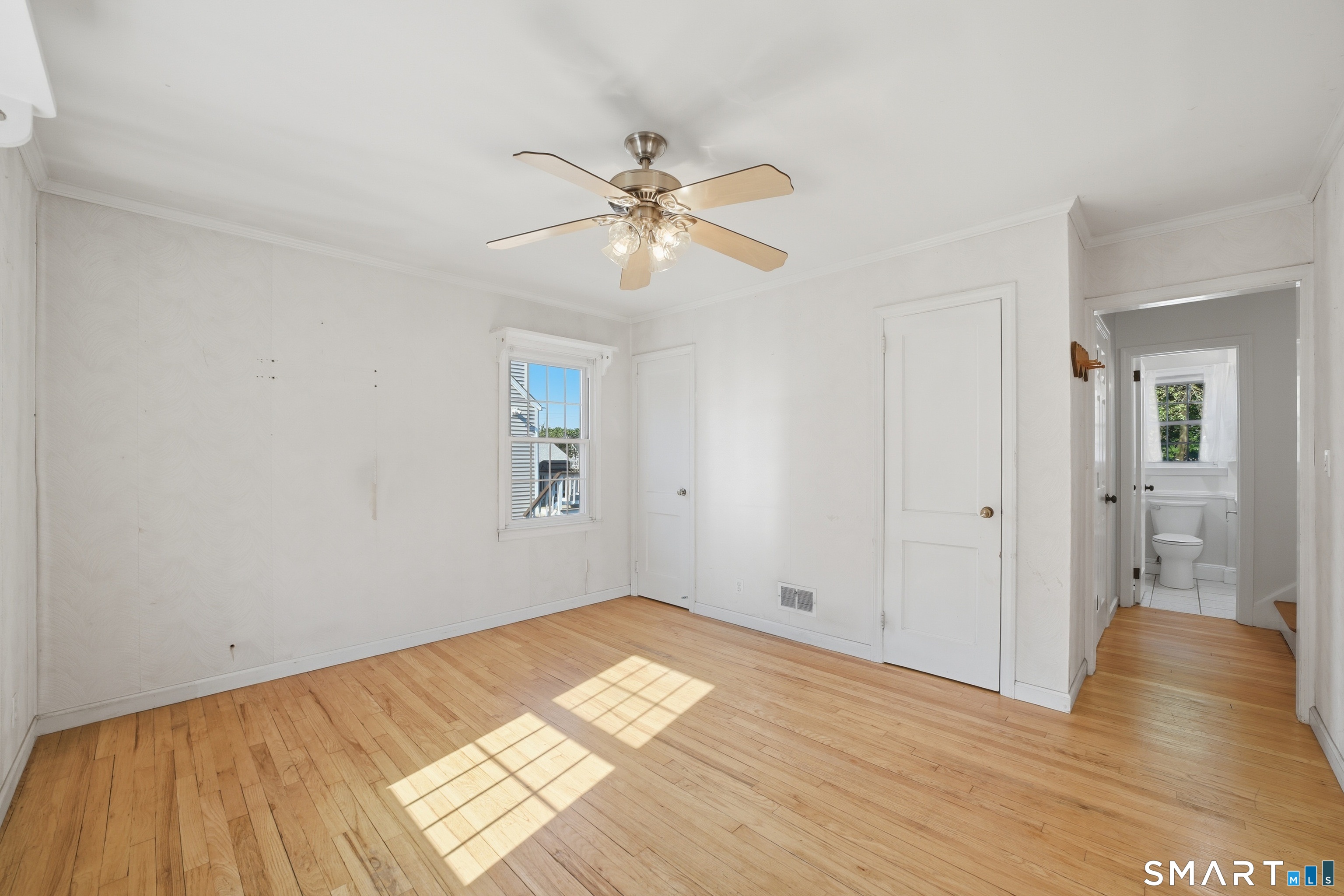 775 Stratford Road Stratford, CT 06615 - Photo 15 of 40