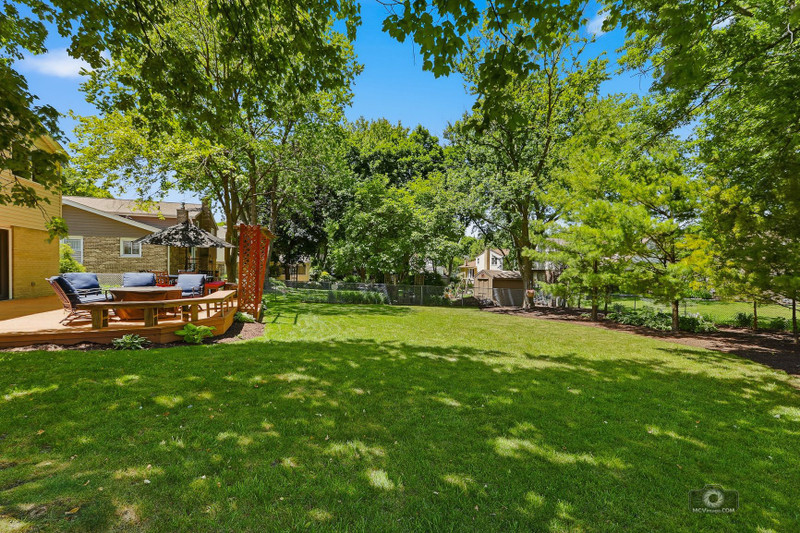 619 East Bauer Road Naperville, IL 60563 - Photo 26 of 27