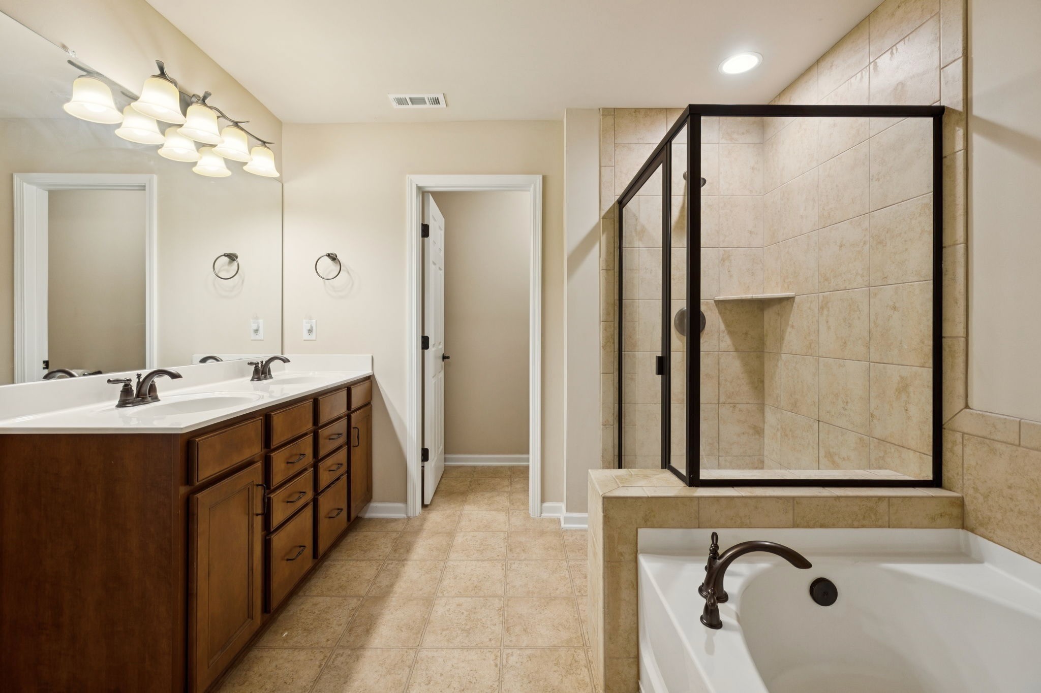 1107 Pickett Road Lebanon, TN 37087 - Photo 7 of 43 Gallery Image 7