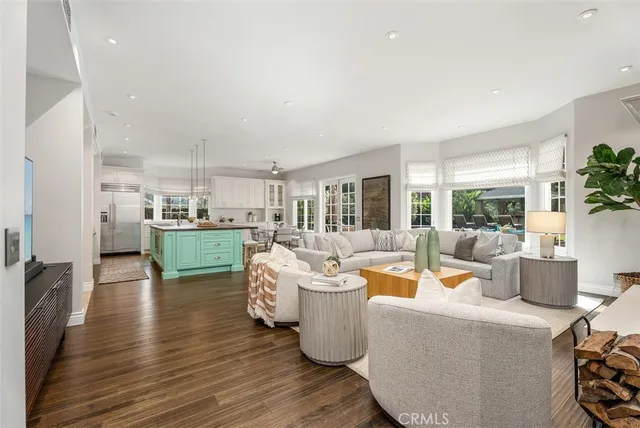 $4,200,000 | 25582 Rapid Falls Road, Laguna Hills, CA 92653