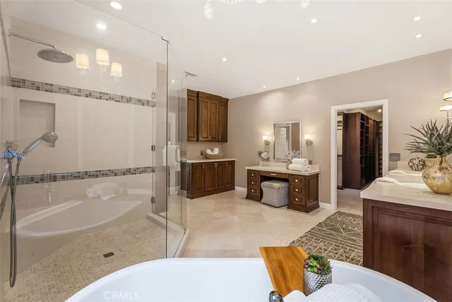 $4,200,000 | 25582 Rapid Falls Road, Laguna Hills, CA 92653