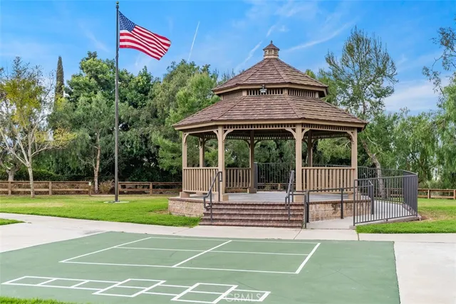 $4,200,000 | 25582 Rapid Falls Road, Laguna Hills, CA 92653