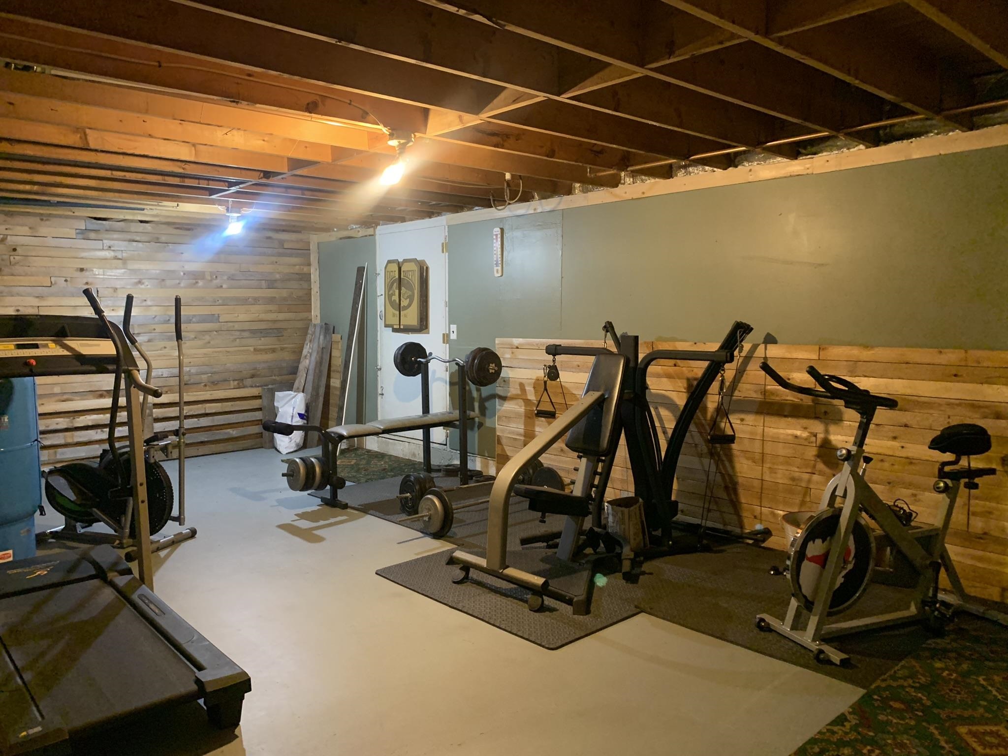 1222 Nichols Pond Road Hardwick, VT 05843 - Photo 21 of 32 Gallery Image 21