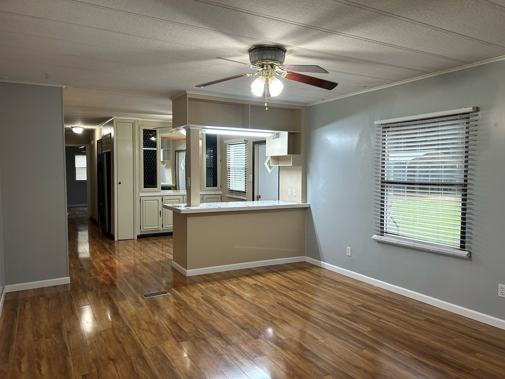 475 Gary Road Slocomb, AL 36375 - Photo 2 of 59