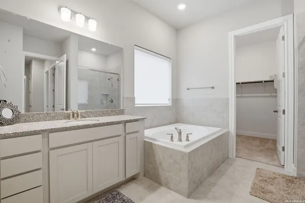 $4,500 | 24710 Faraday, San Antonio, TX 78257