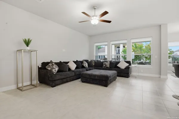 $4,500 | 24710 Faraday, San Antonio, TX 78257