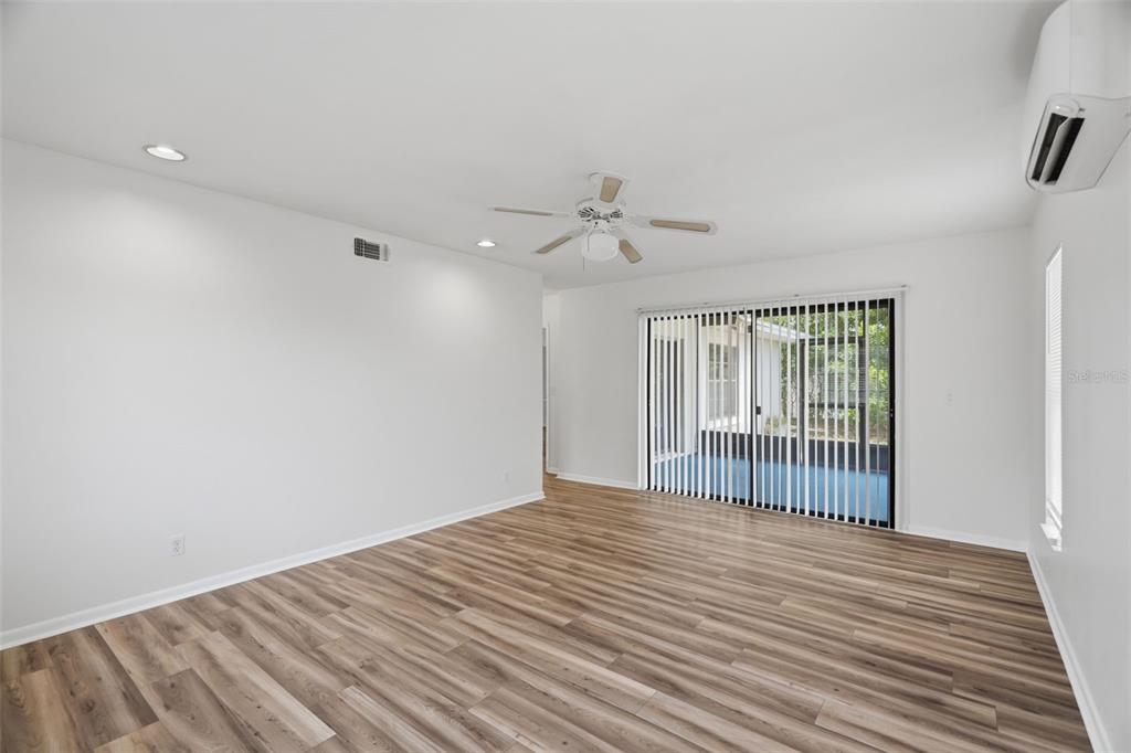1981 Temple Terrace Clearwater, FL 33764 - Photo 13 of 28