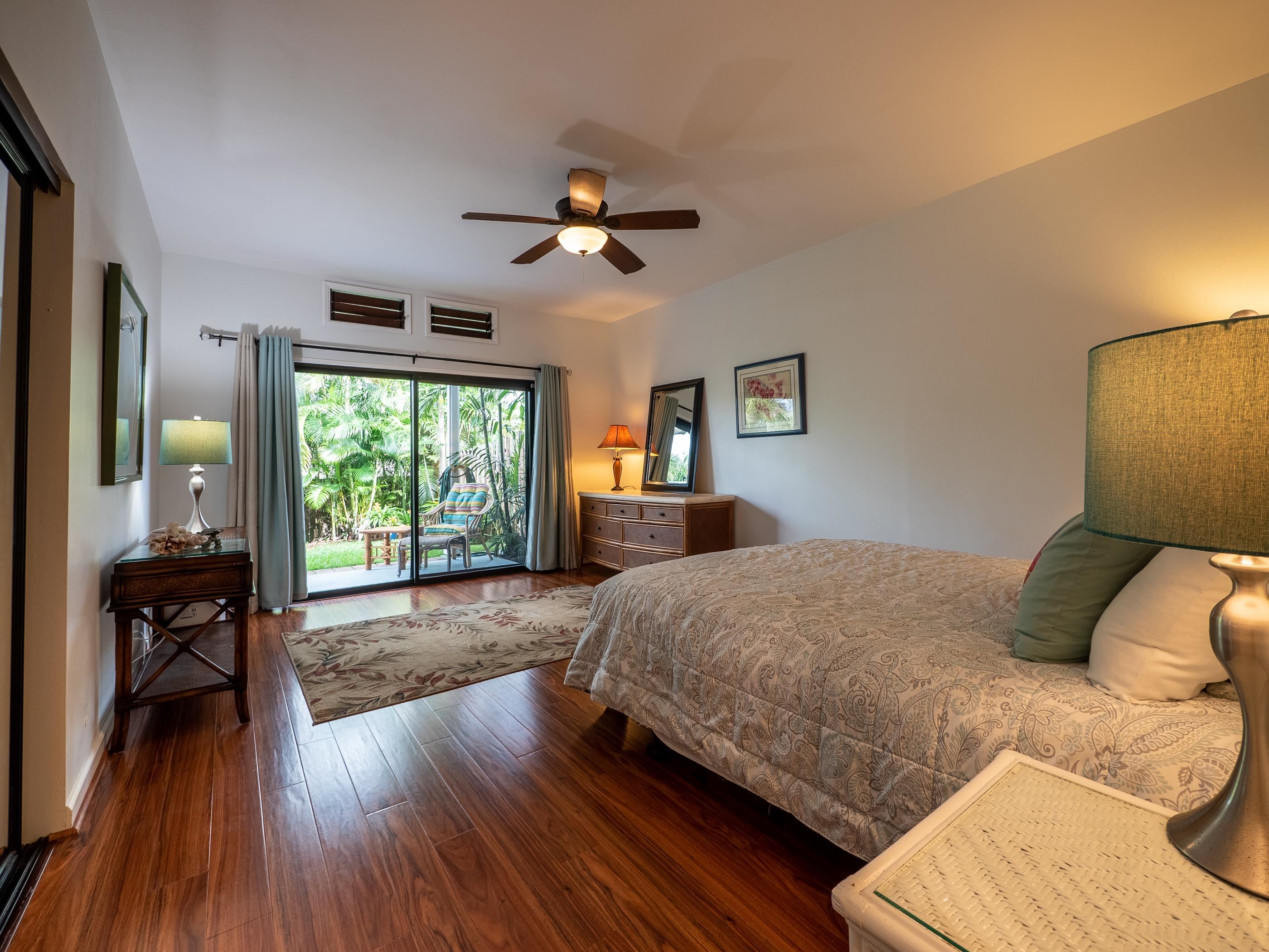 85 Hui Rd F, Unit A Lahaina, HI 96761 - Photo 24 of 39 Bedroom on lower level that leads out to the lanai 275 sq ft bedroom