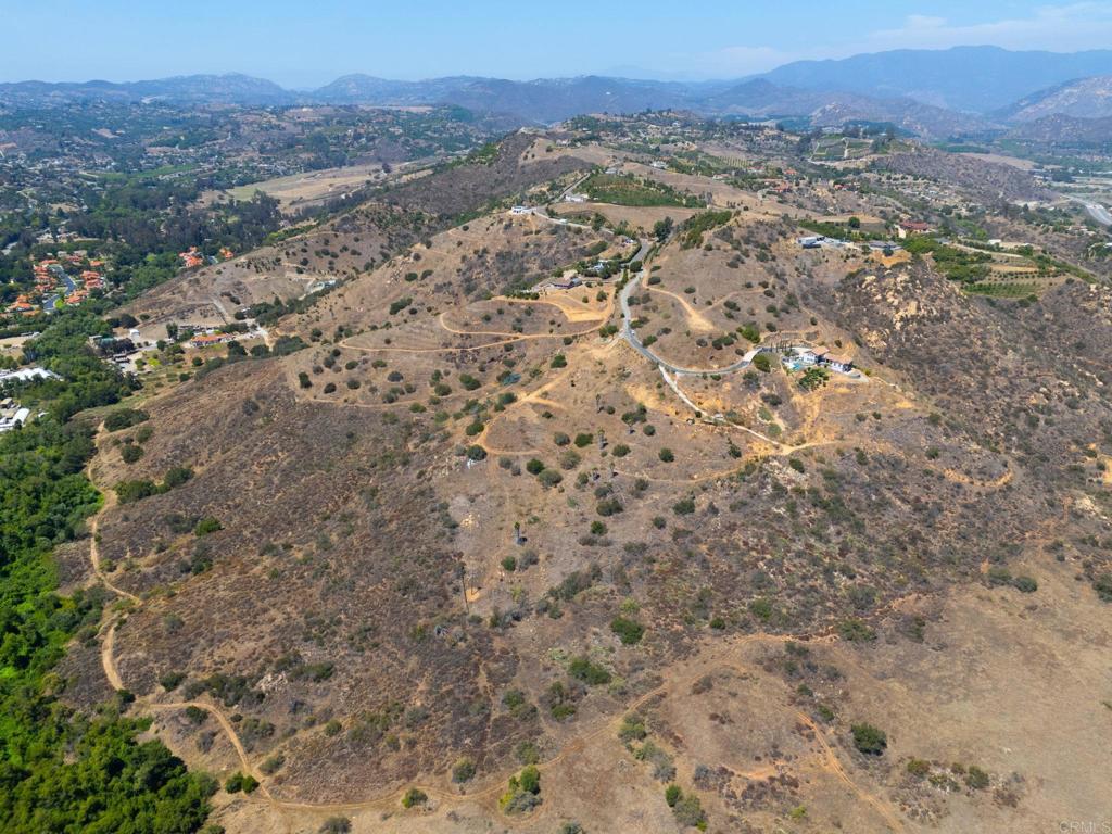 3503 Monserate Hill Road Fallbrook, CA 92028 - Photo 21 of 32