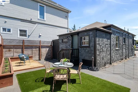 $828,000 | 2617 Santa Clara Avenue, Alameda, CA 94501