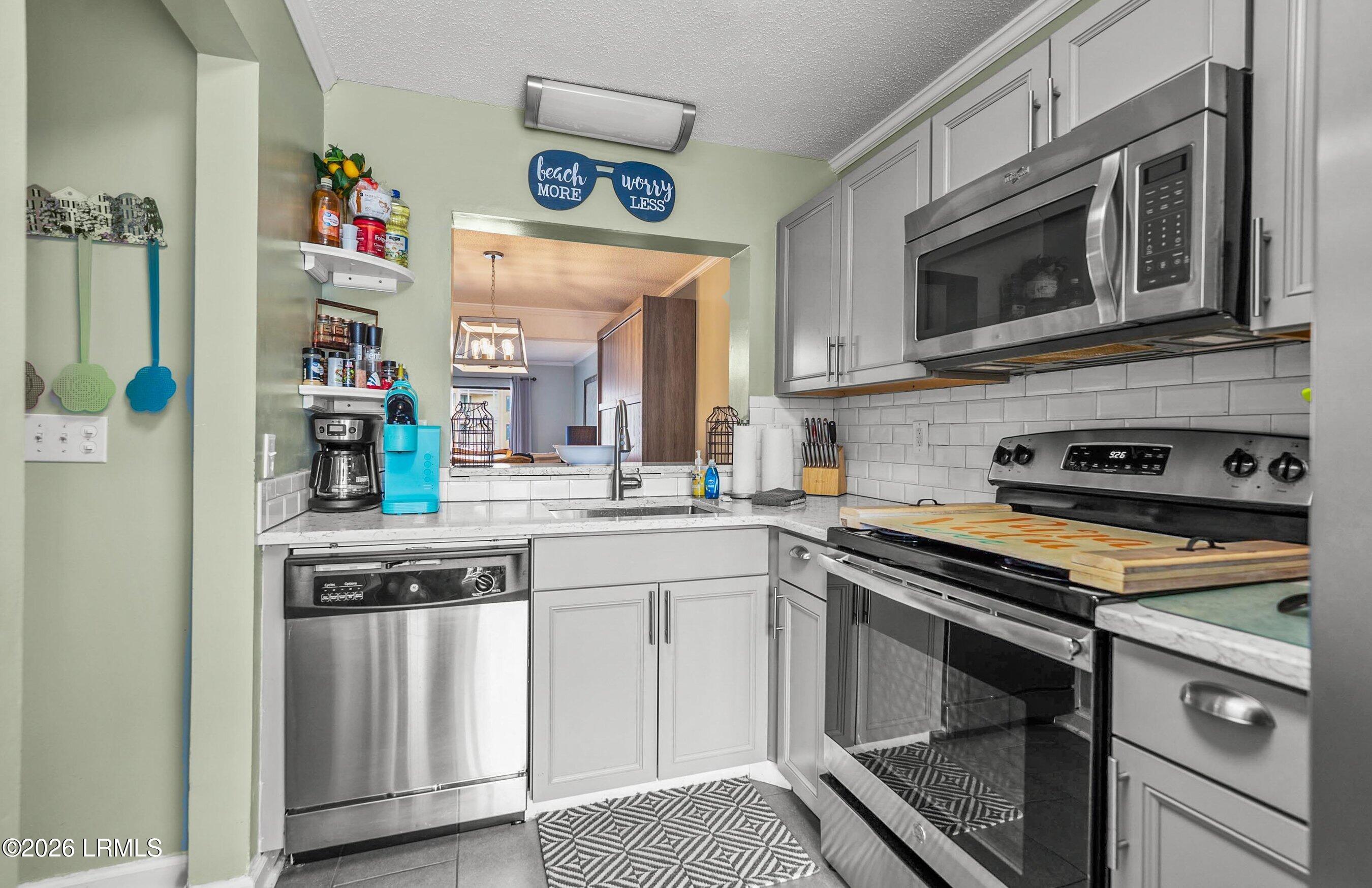 3 Cedar Reef, Unit E105 Harbor Island, SC 29920 - Photo 13 of 41 DSC06967-63-1.jpg-SMALL