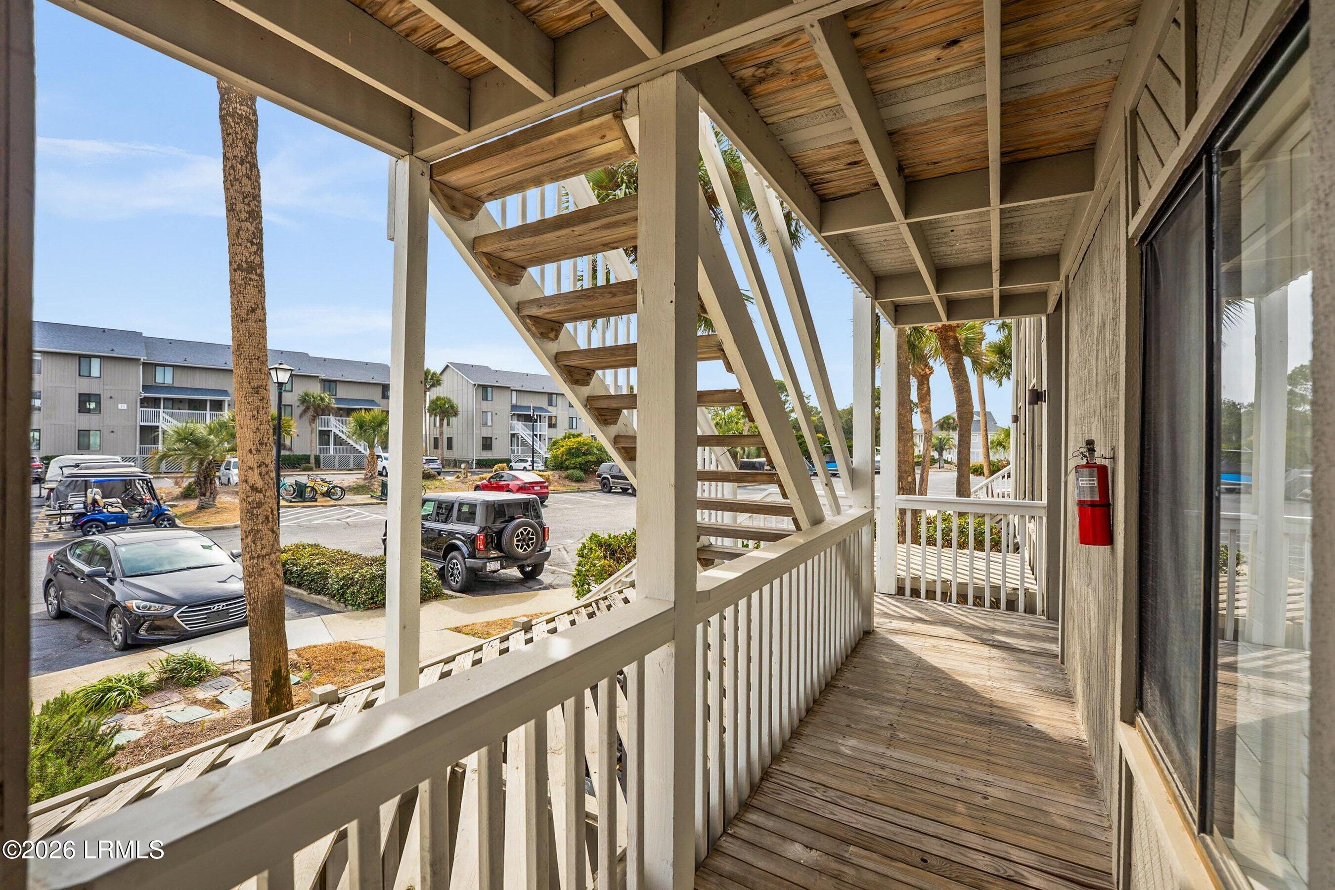 3 Cedar Reef, Unit E105 Harbor Island, SC 29920 - Photo 5 of 41 DSC06924-20-1.jpg-SMALL