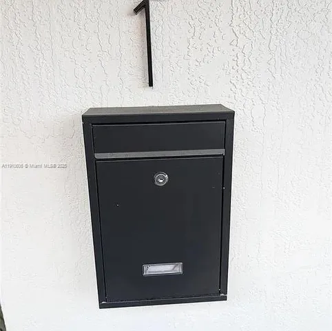 $2,050 | 920 Northwest 8th Avenue, Unit 1, Pompano Beach, FL 33060