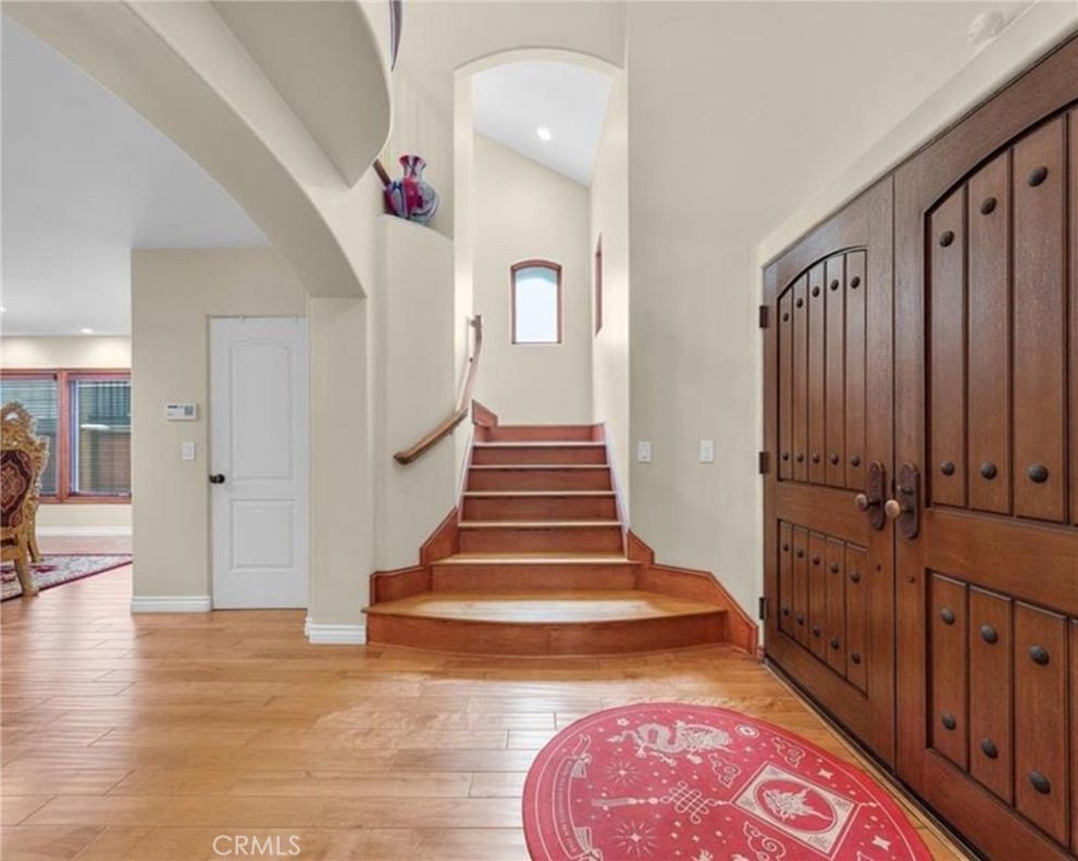 116 Termino Avenue Long Beach, CA 90803 - Photo 14 of 67 Formal entry