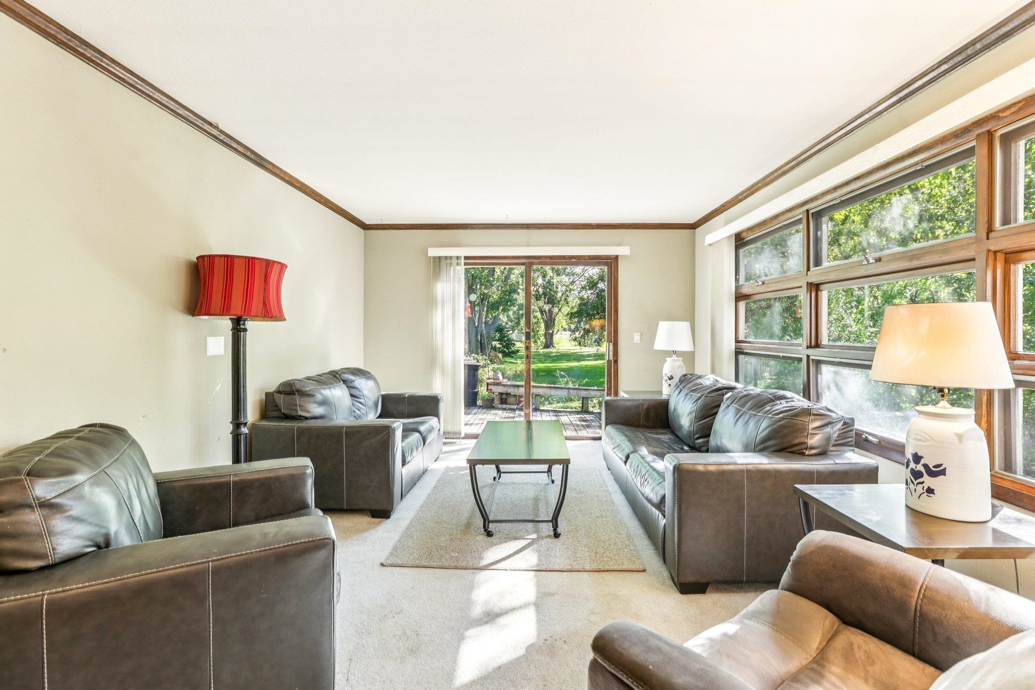 325 Warren Avenue Reedsburg, WI 53959 - Photo 12 of 74