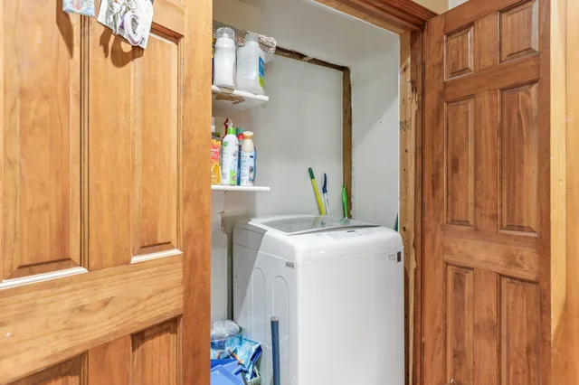 $274,000 | 325 Warren Avenue, Reedsburg, WI 53959